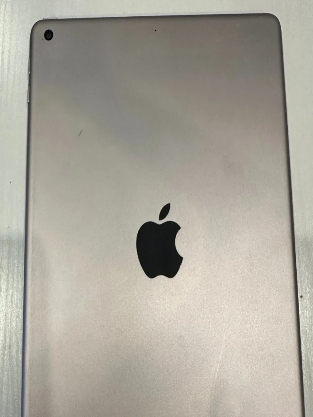 Apple iPad 5th Gen 32GB Wi-Fi Black (#11 BC)